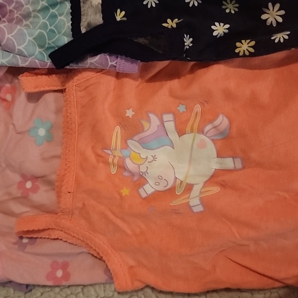 Tank top onsies - Picture 3 of 3